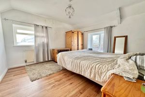 Cottage Bedroom- click for photo gallery
